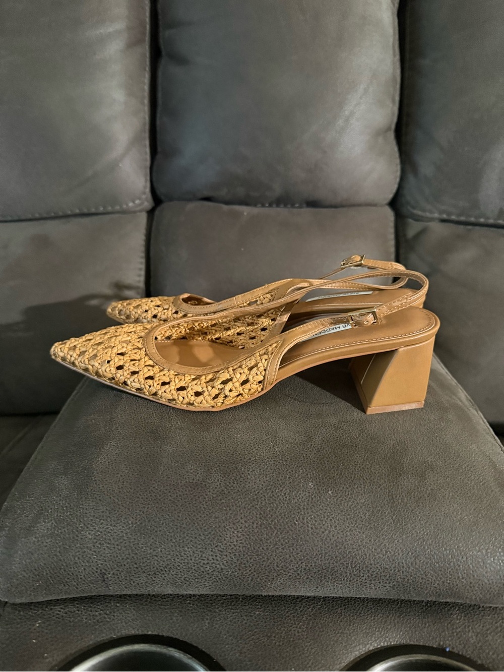 Steven madden Woven Slingback Block Heel Pumps — Tan size 8.5 - Picture 5 of 7